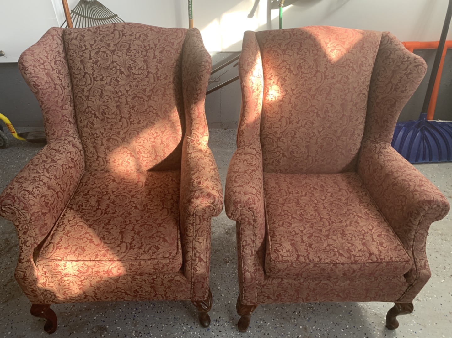 2 wingback chairs - photo 3