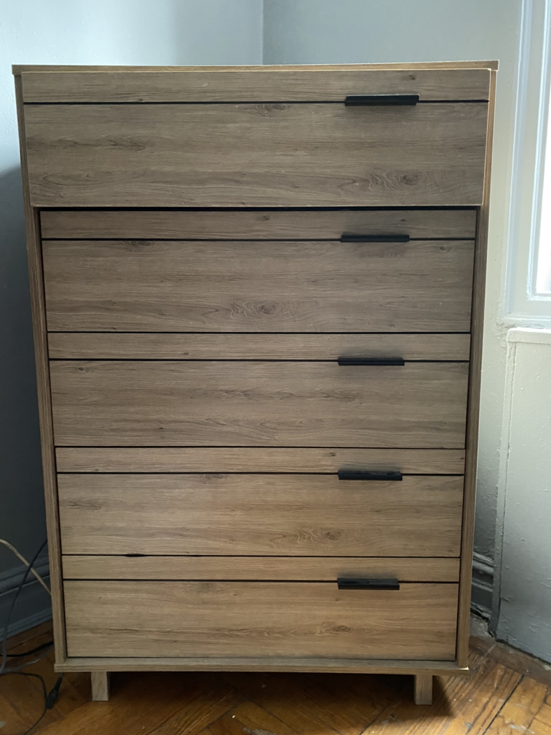6 Drawer Dresser and 5 Drawer Chest - photo 2