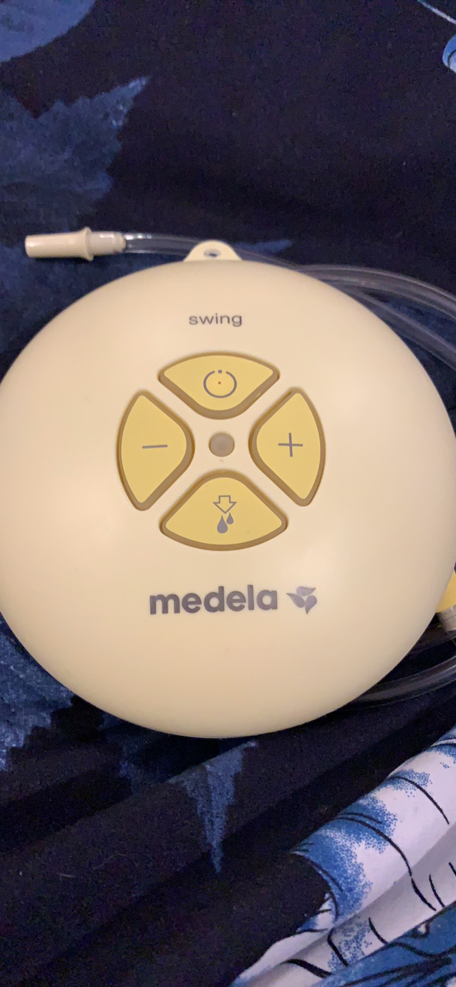 Medela breast pump thumbnail