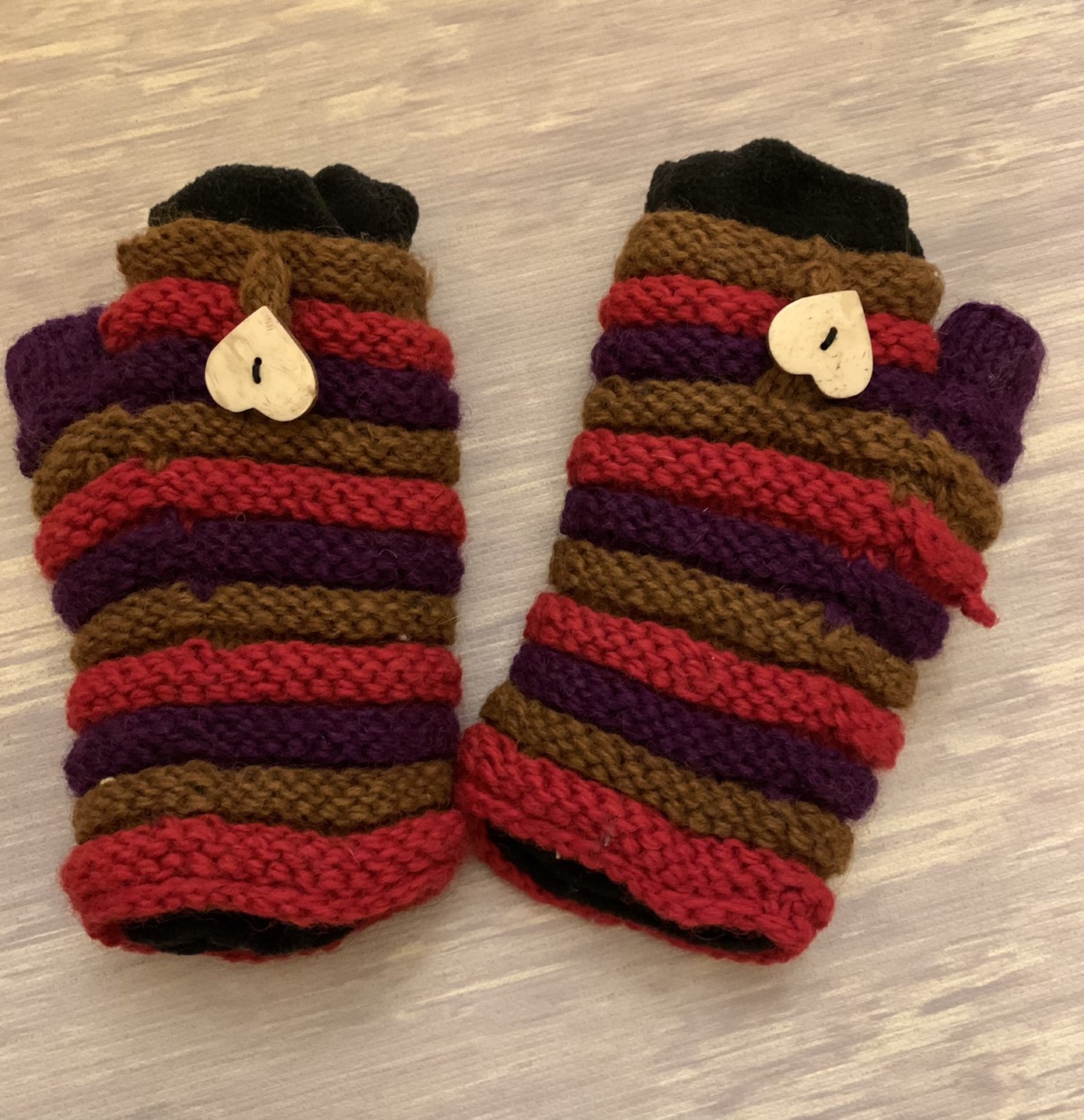 Fingerless gloves