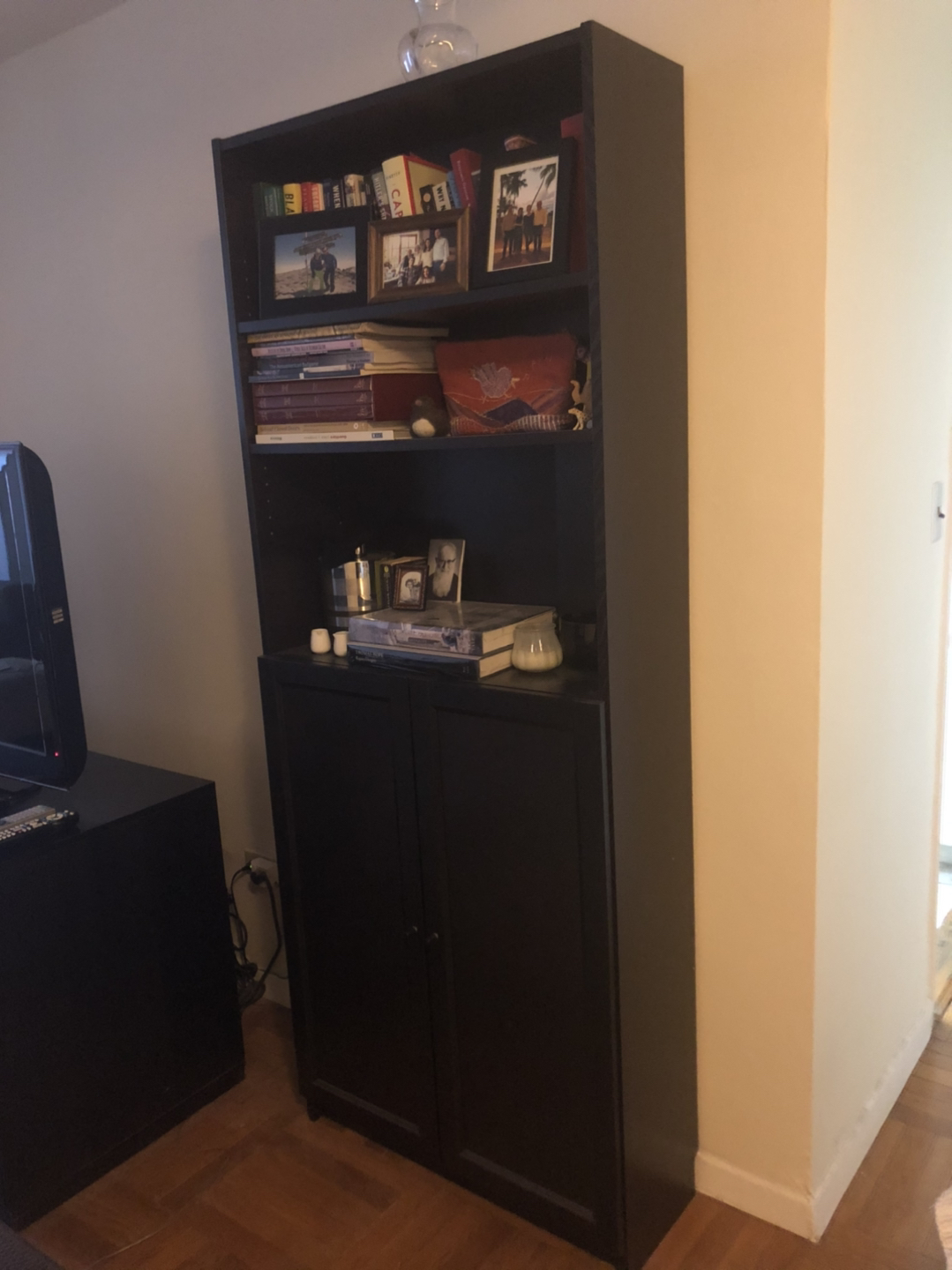 Ikea Billy Cabinet with doors - photo 3