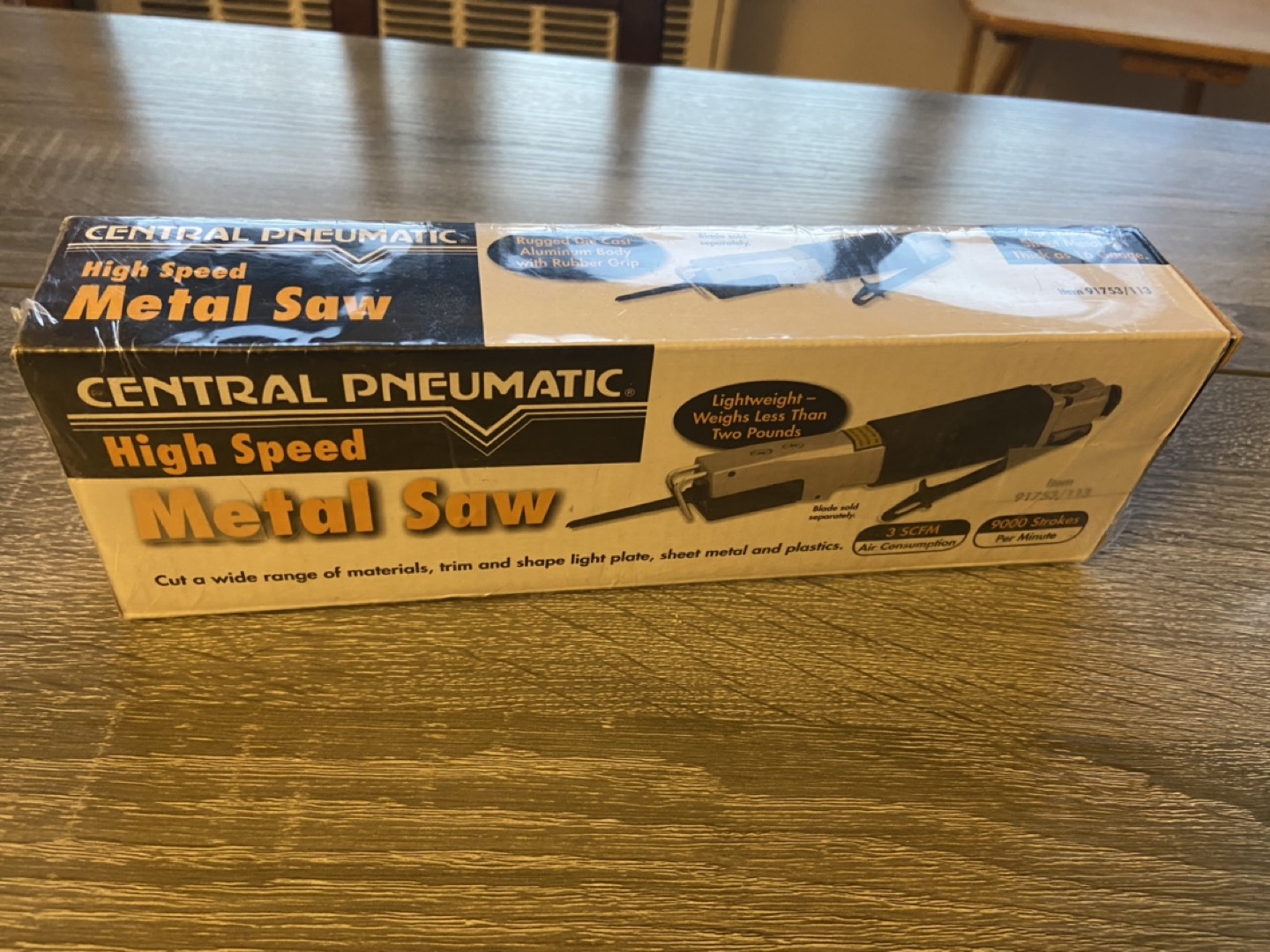 Metal Saw (almost new)
