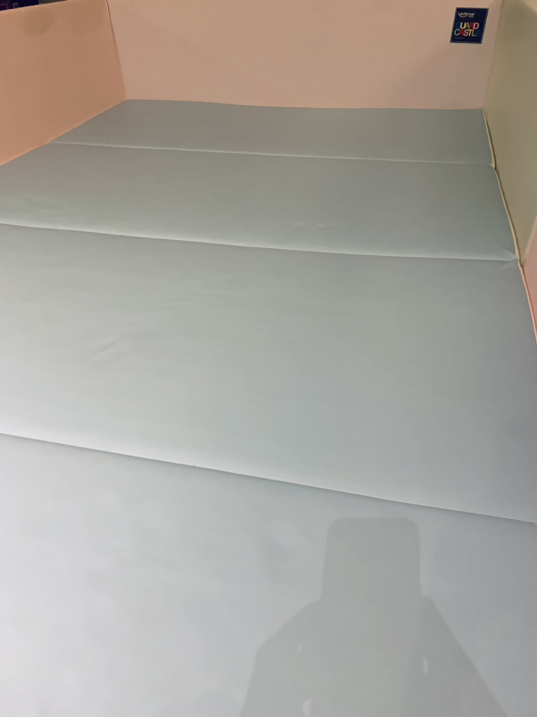 Foldable Playmat with safety guard (made in Korea)  - photo 3
