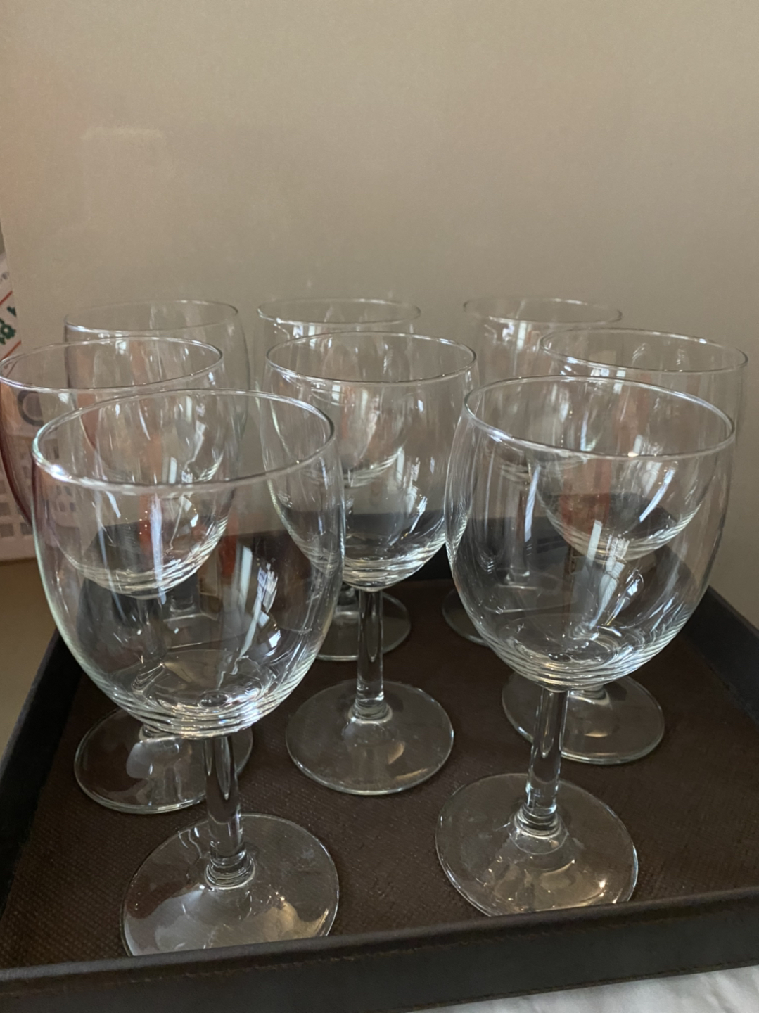 a set of 8 high glasses, good for wine