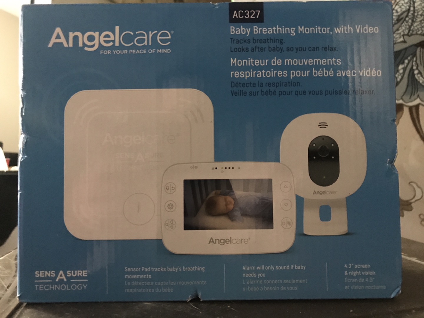 baby breathing monitor&video $199.99 asking only $100.00!!! thumbnail