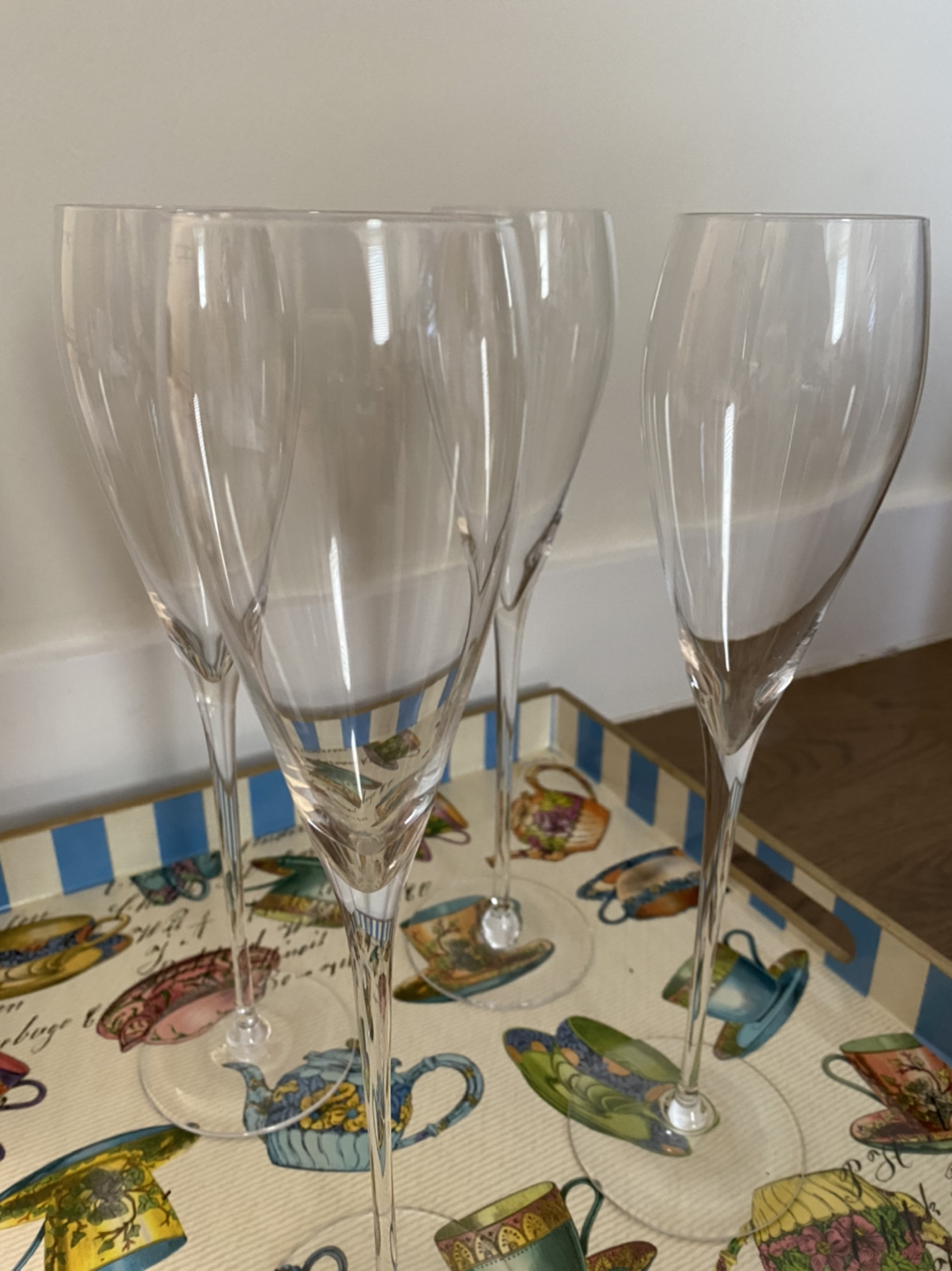 Villeroy & Boch (2) & Spiegelau Flute glass(4) - photo 2