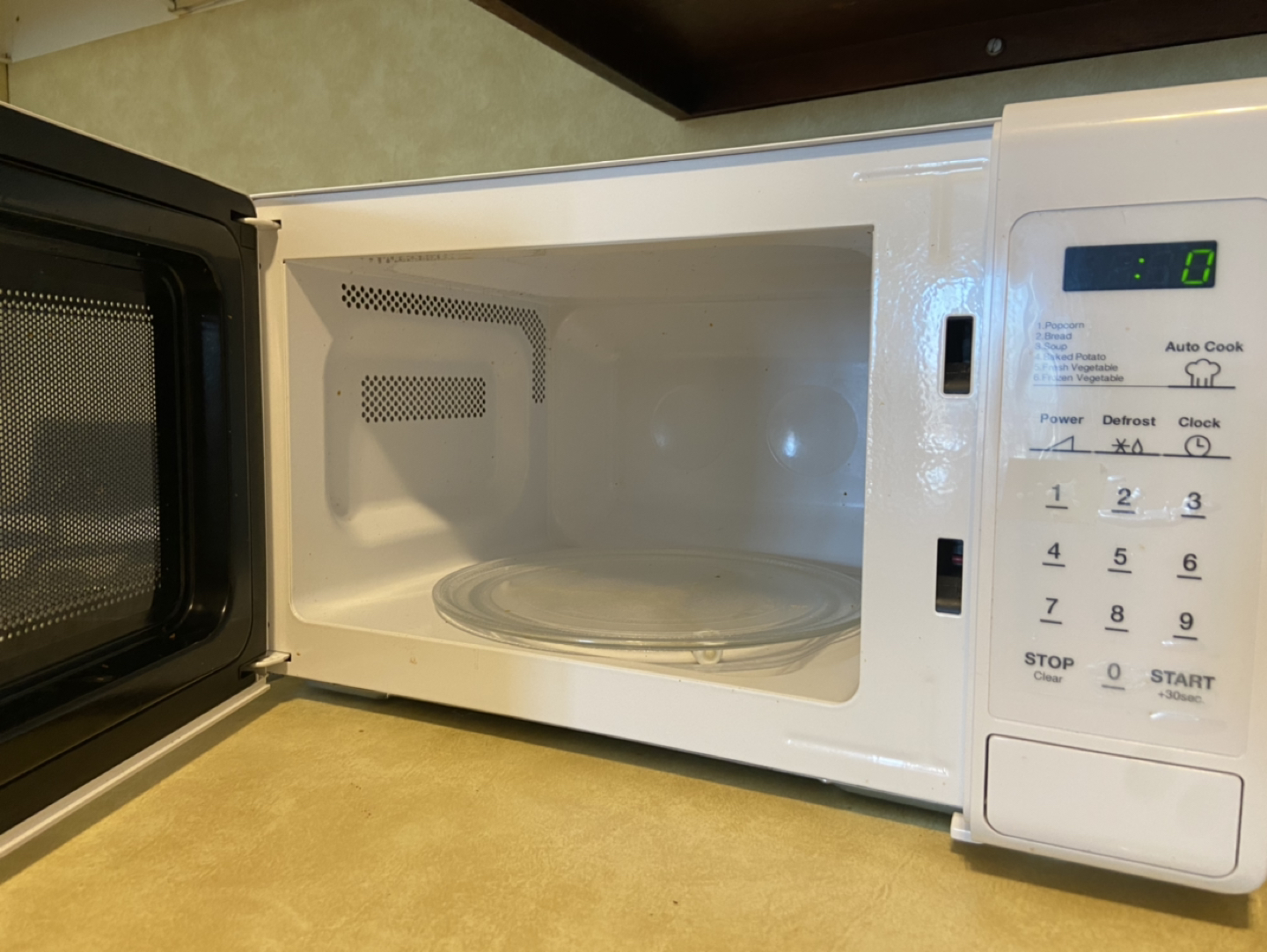 Microwave - photo 2