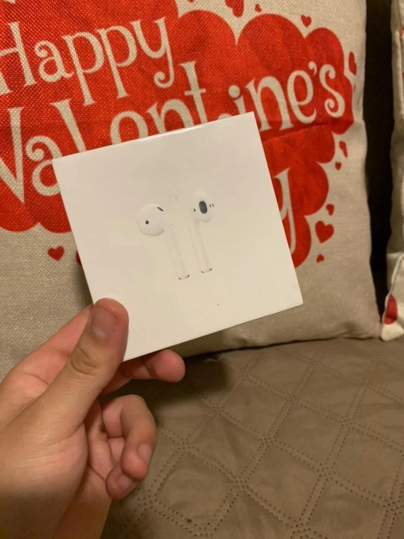 AirPods