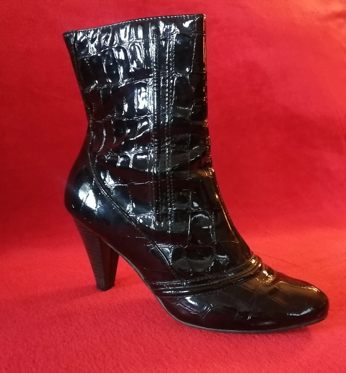 Patent Leather Alligator Ankle Boots - photo 5