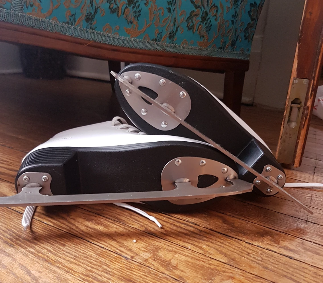 Schwinn Figure Skates Size 9 - photo 4