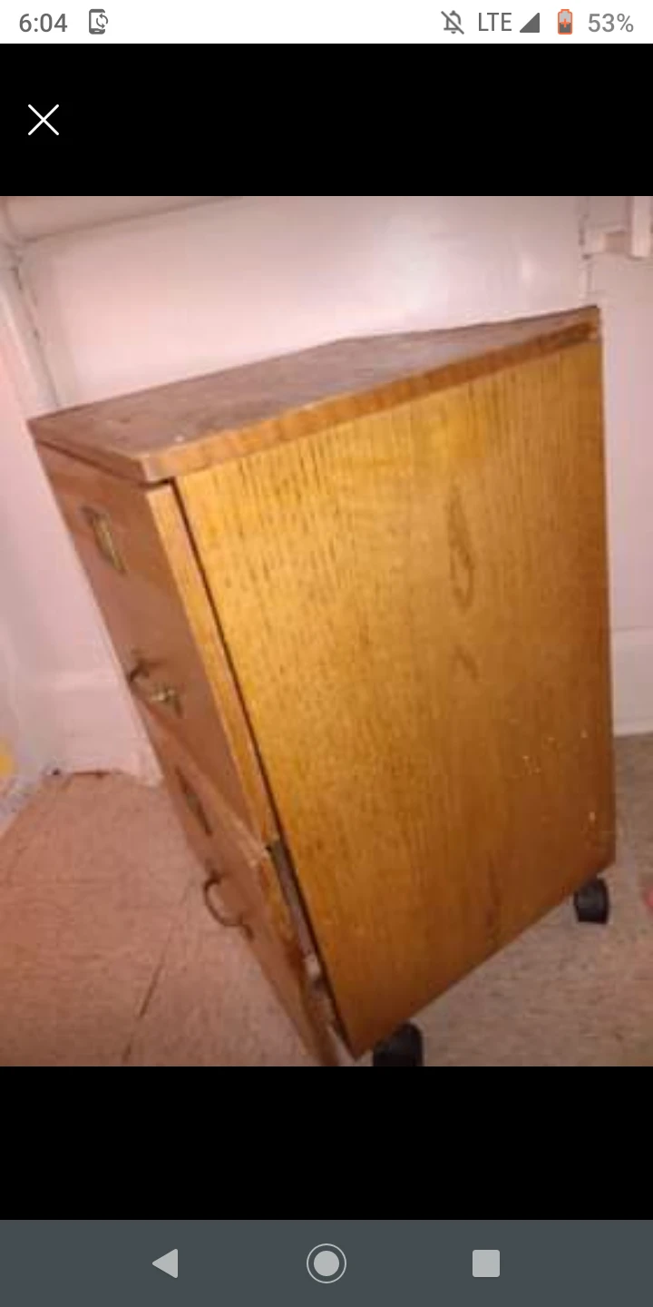 FILING CABINET - photo 2