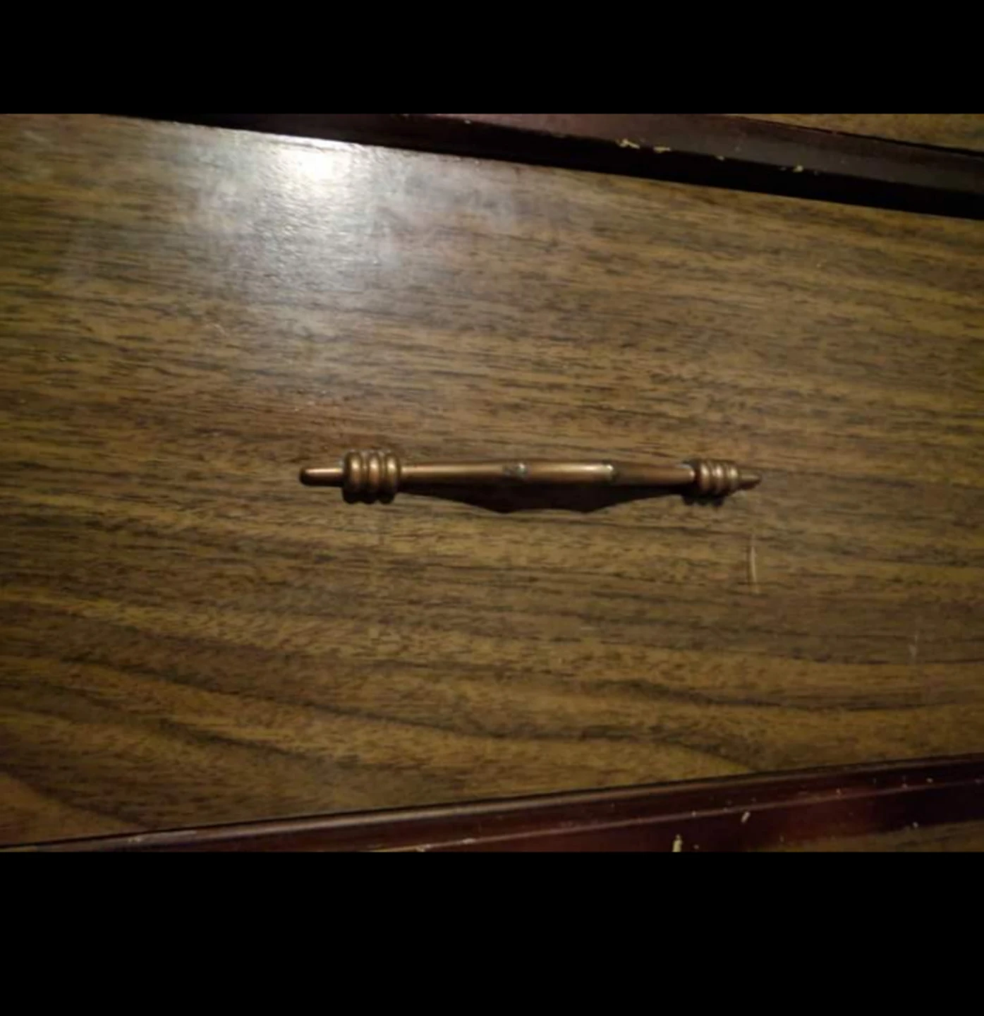 unique dresser - photo 2
