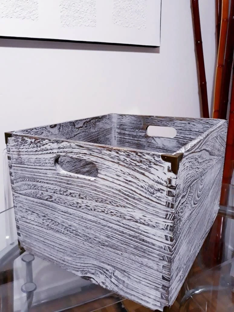 wooden storage box,  1 left thumbnail