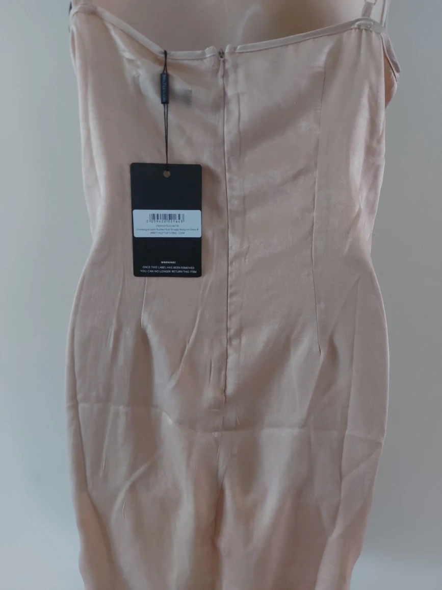 ladies dress pretty little things size 4 - photo 3