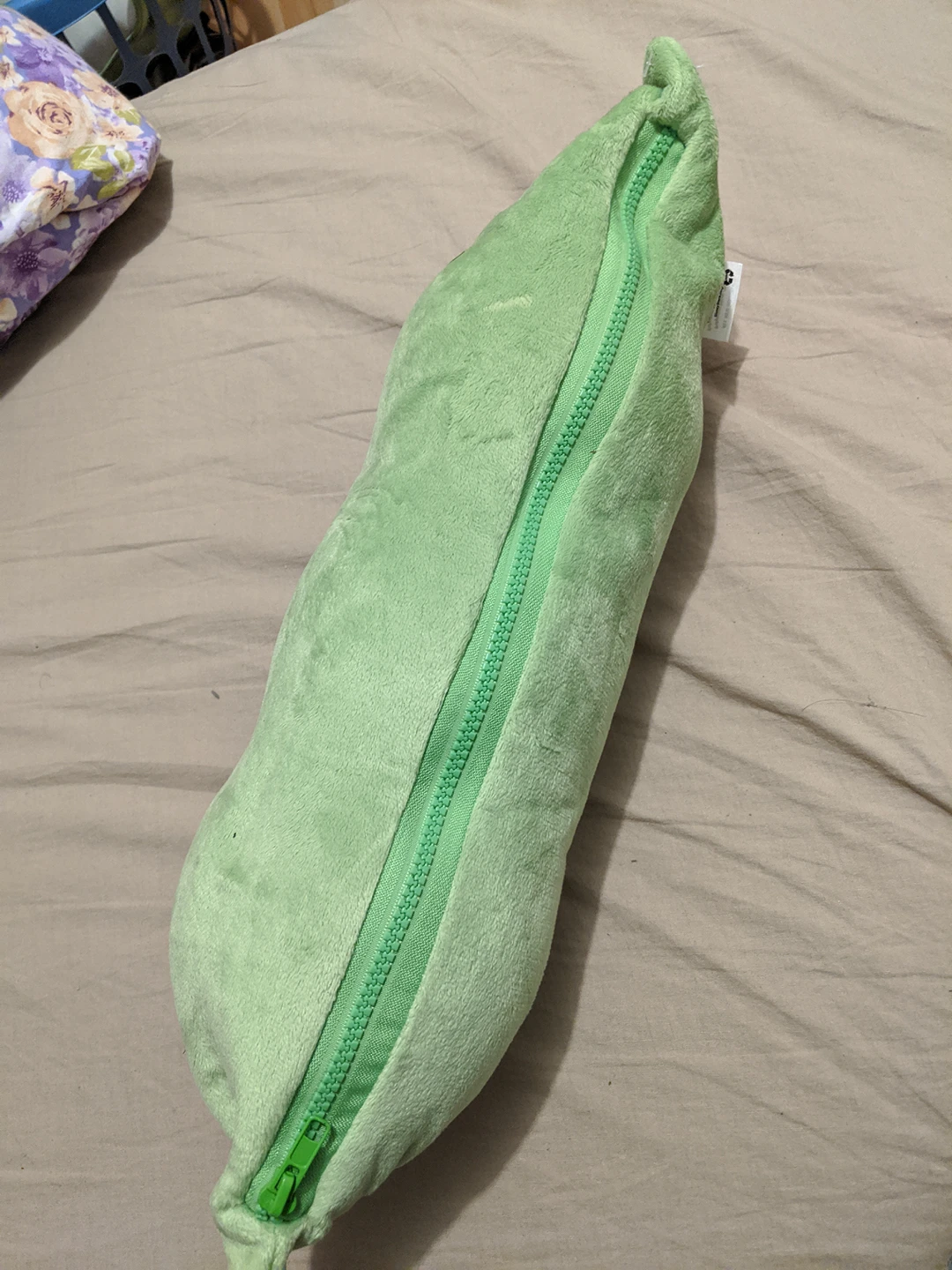 peas in a pod plush - photo 3