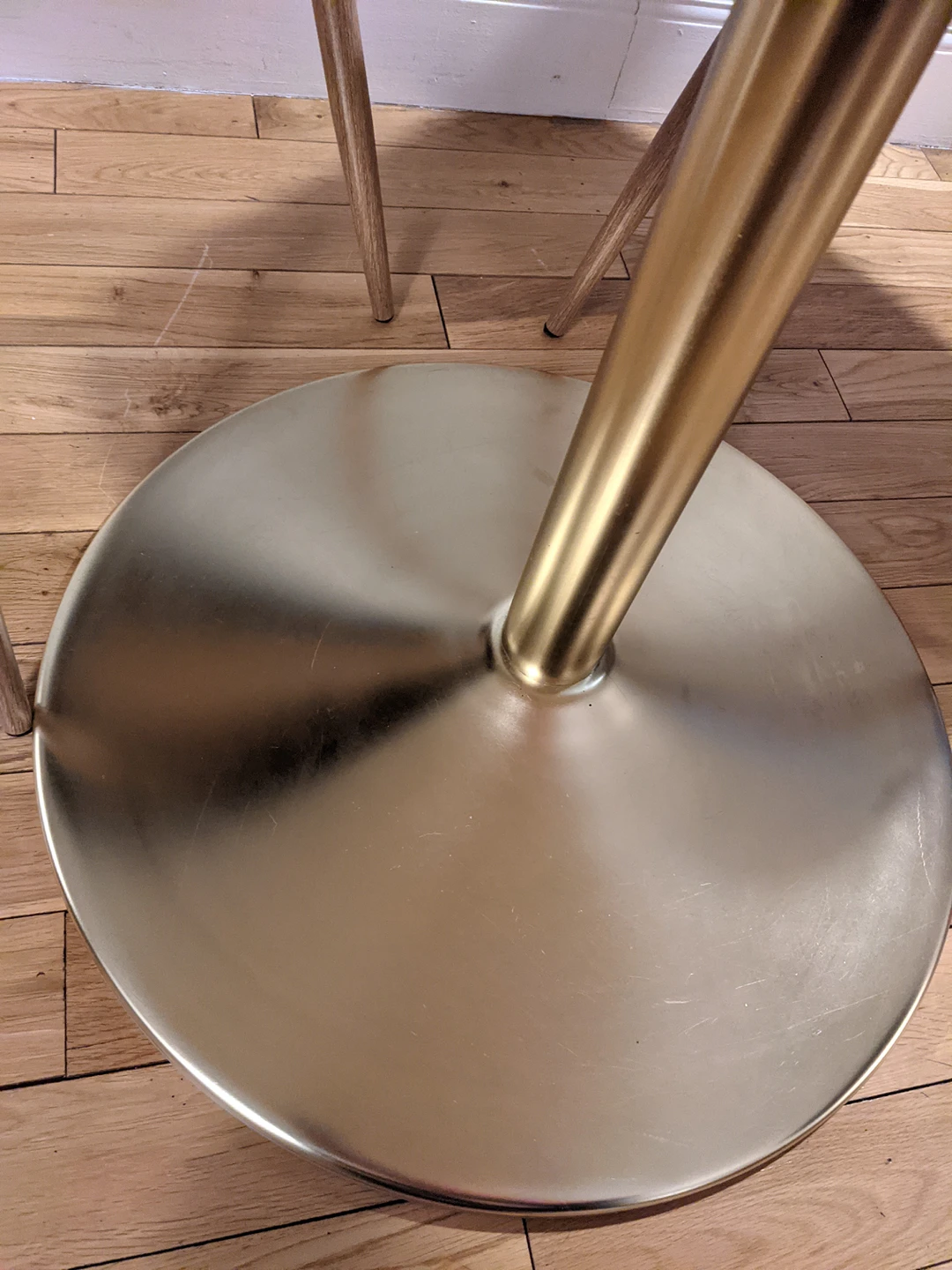 Modern Gold Round Dining Table - photo 5