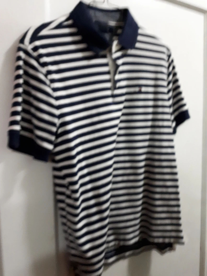 1/2 a sleeve shirt - photo 2
