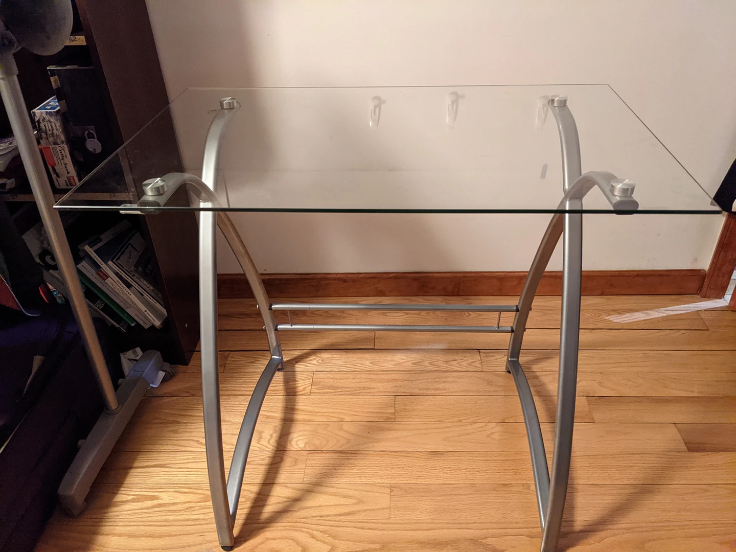 Table/ work desk in great condition