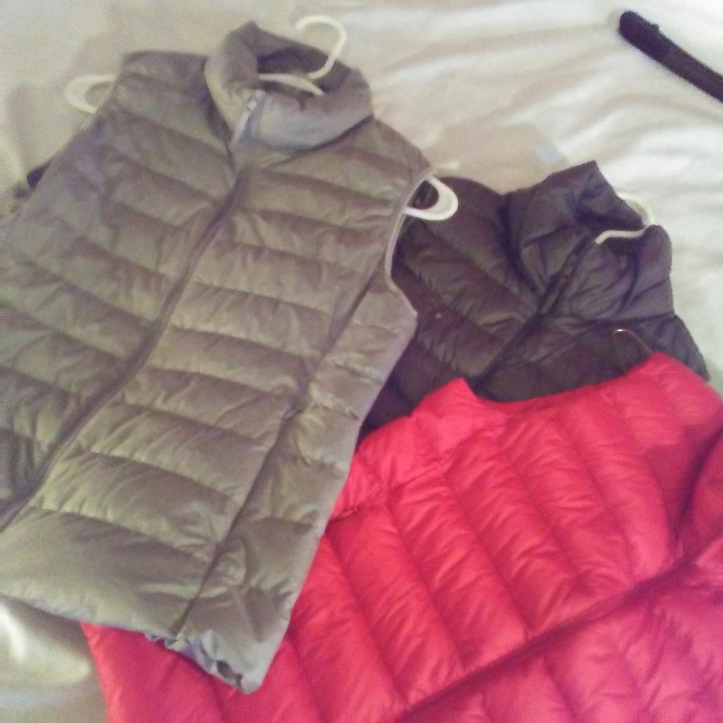 womans vests - photo 2