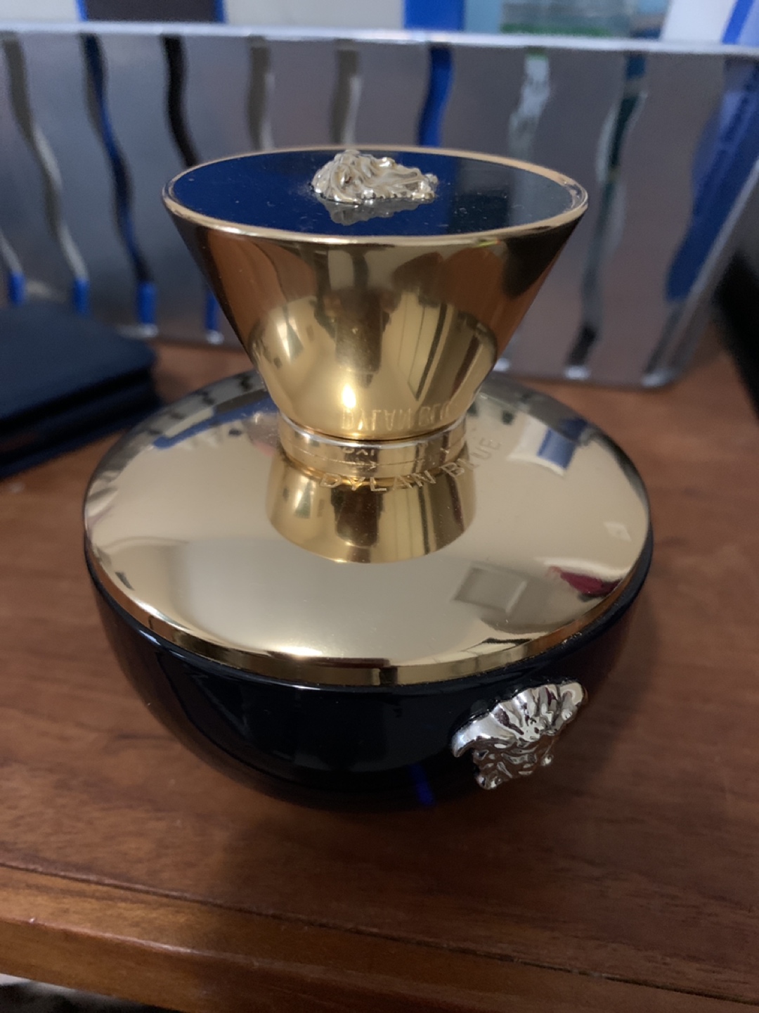 perfume 