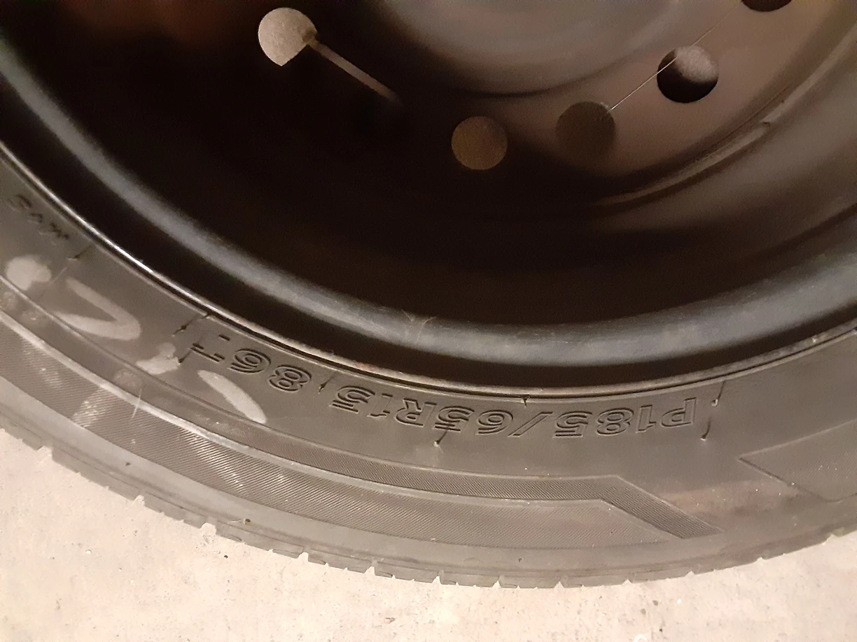 4 Summer Tire and Rims  P185/65R15 86T - photo 3