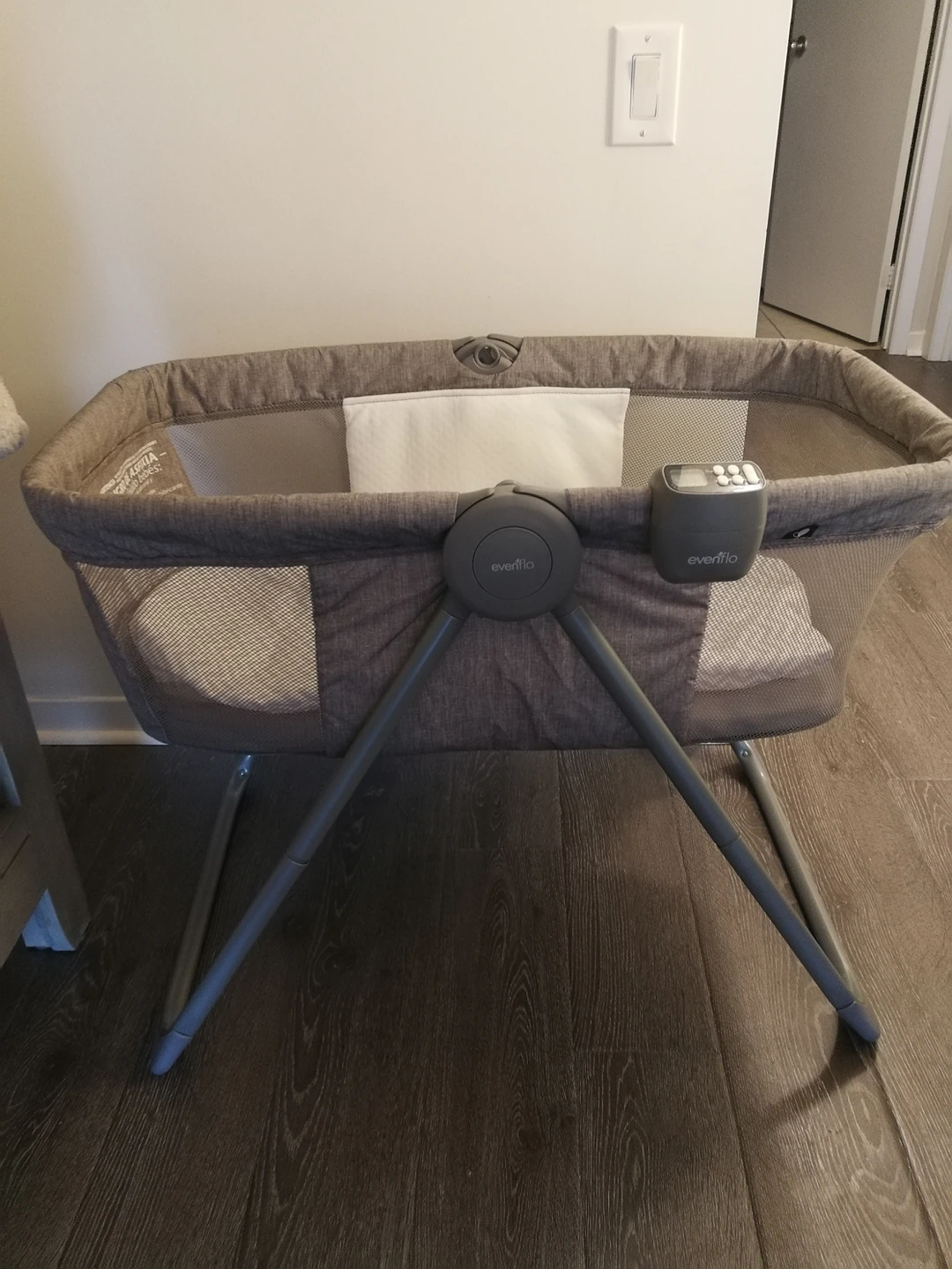 Evenflo Loft Portable Bassinet thumbnail