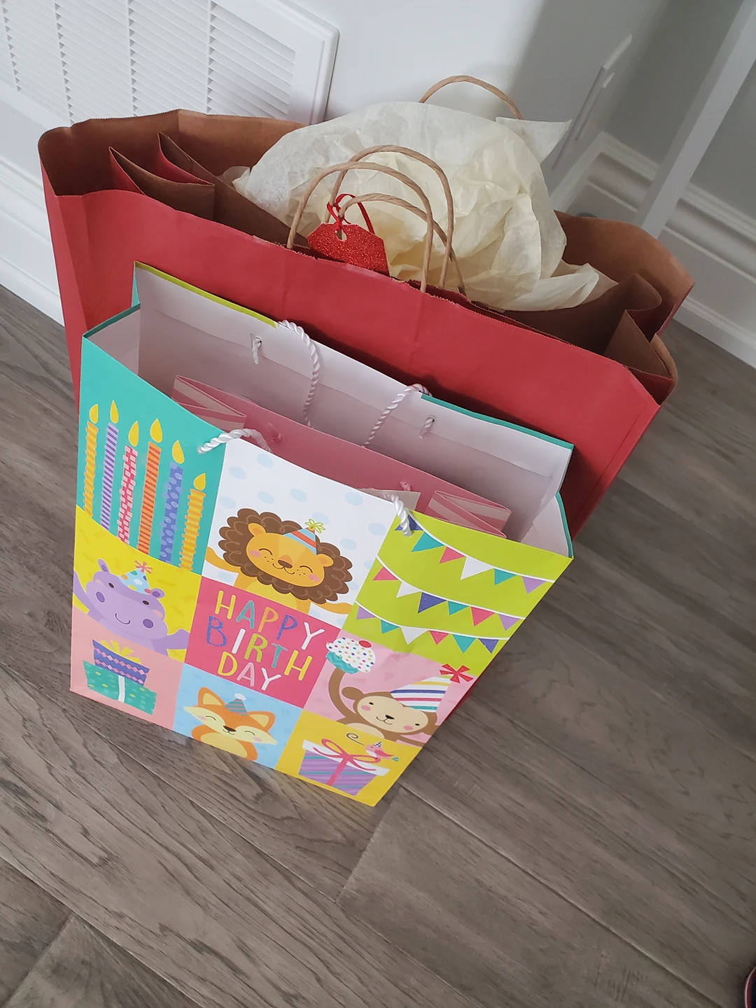 Free gift bags #IWD thumbnail