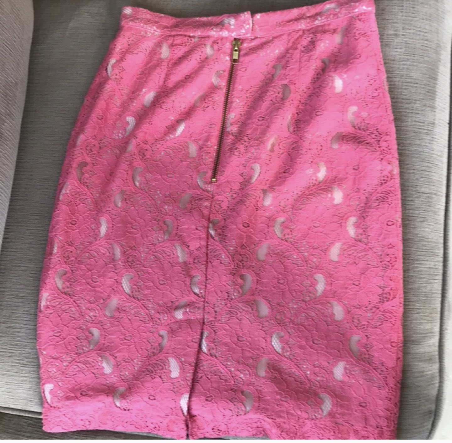 Size 6  H&M  skirt - photo 2