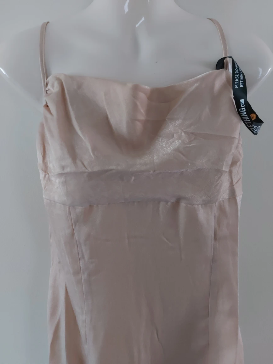 ladies dress pretty little things size 4 - photo 4