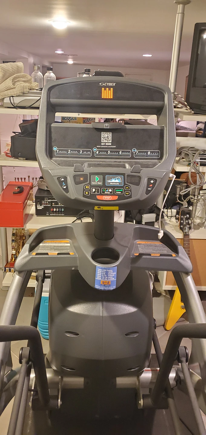 Cyber 525AT ArcTrainer - photo 3