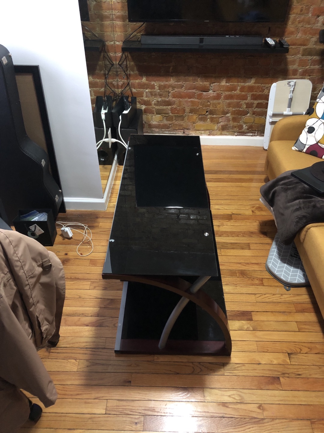TV Station/Stand/Console - photo 2