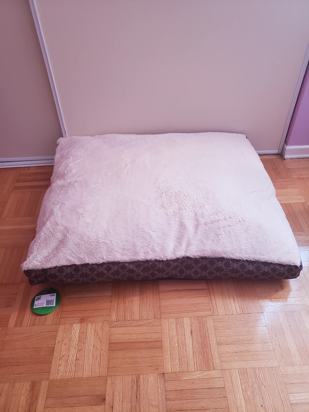 brand new large dog bed/ pillow