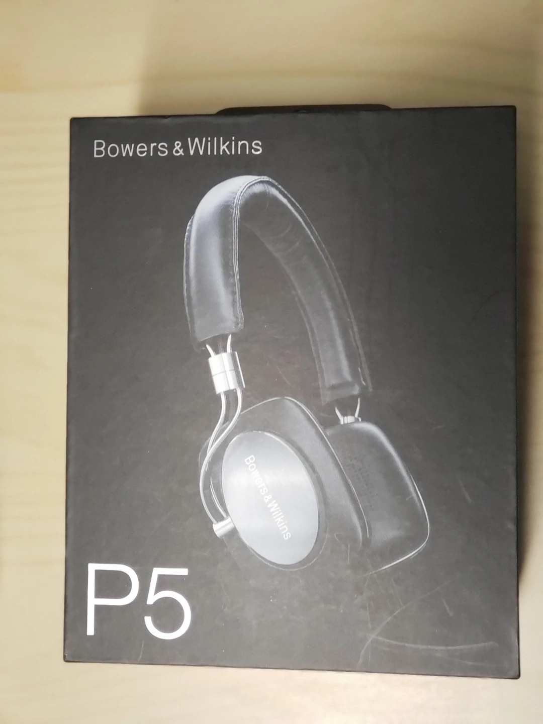 Bowers & Wilkins P5 Headphones thumbnail