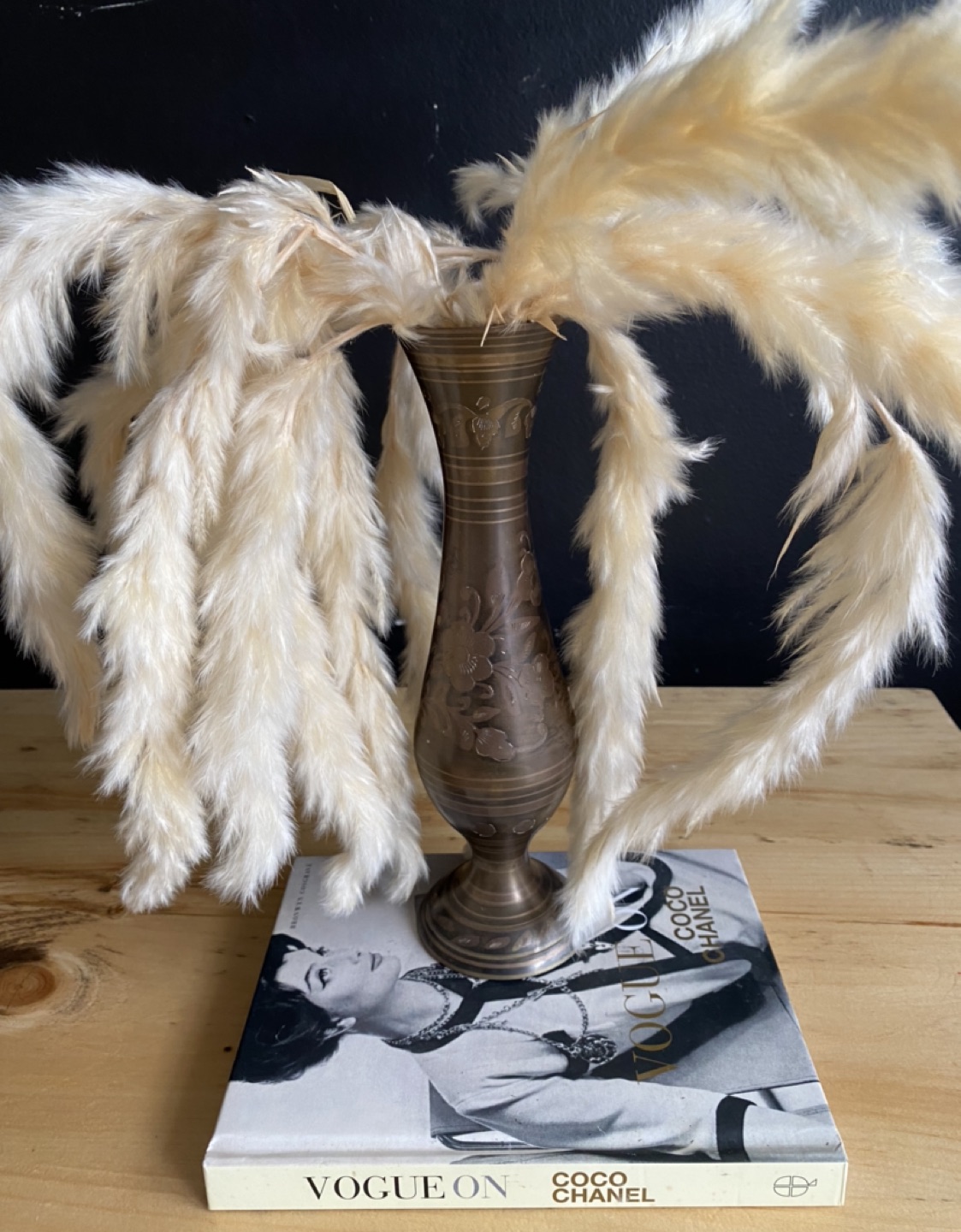 Pampas grass with vase 🏺  thumbnail