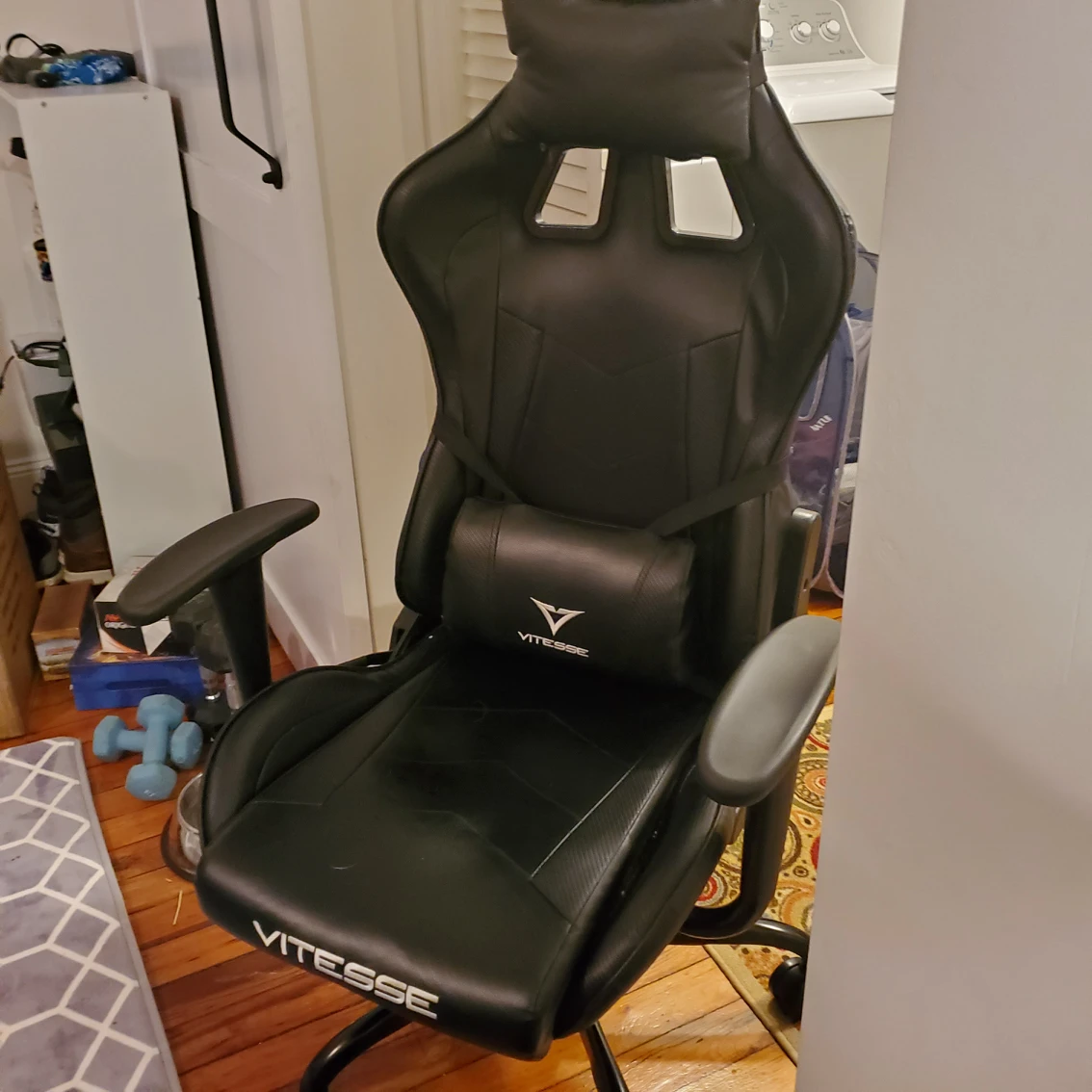 Gaming Chair Excellent Condition - photo 2