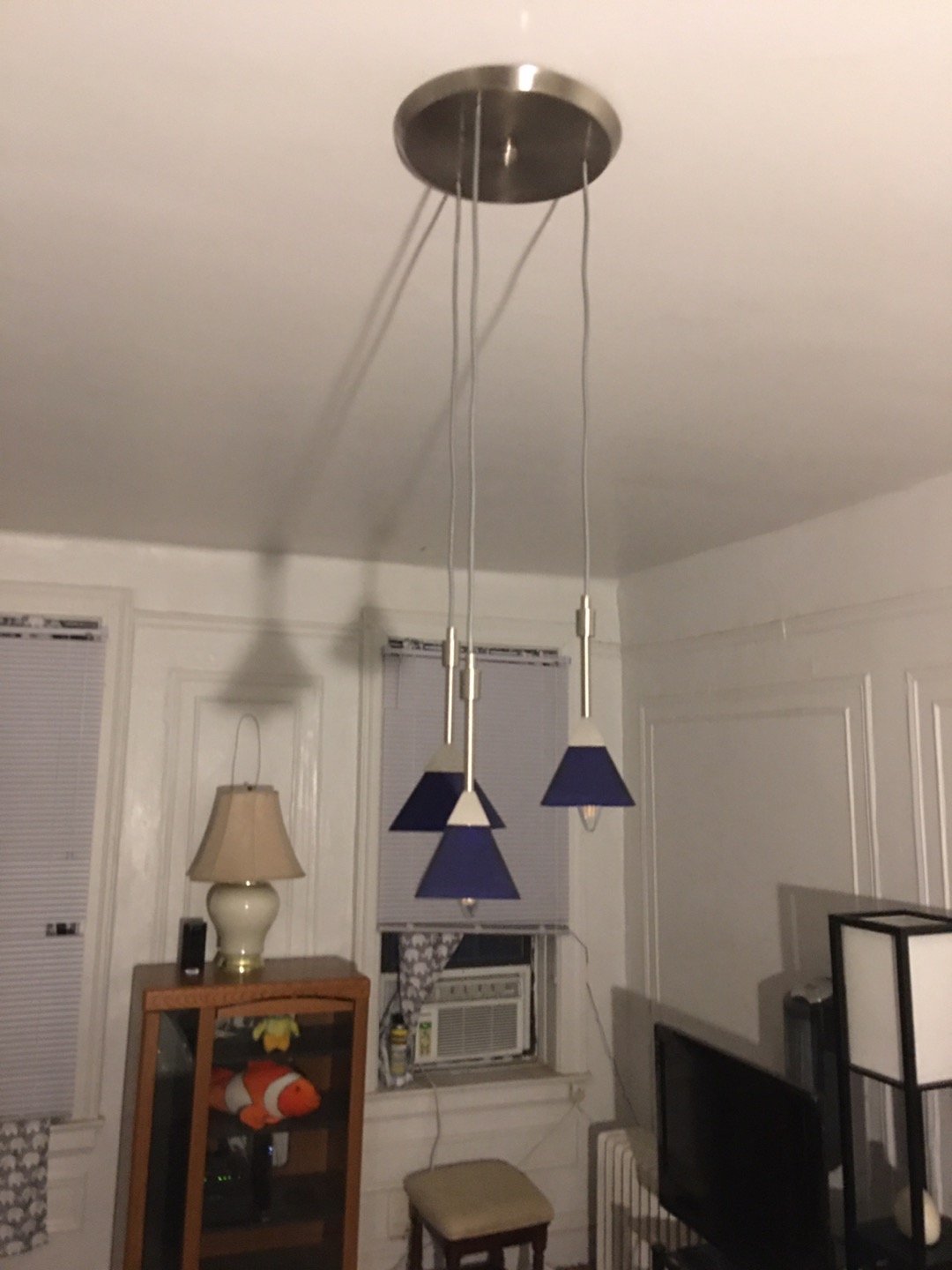 HANGING LIGHT FIXTURE  - photo 2