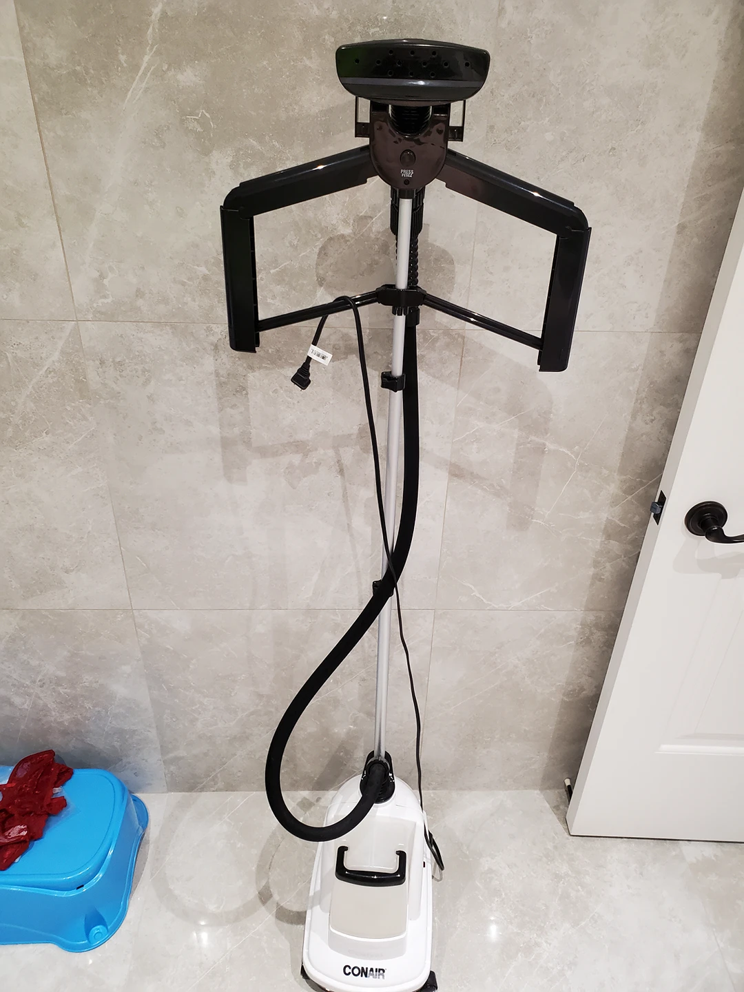 clothes steamer thumbnail