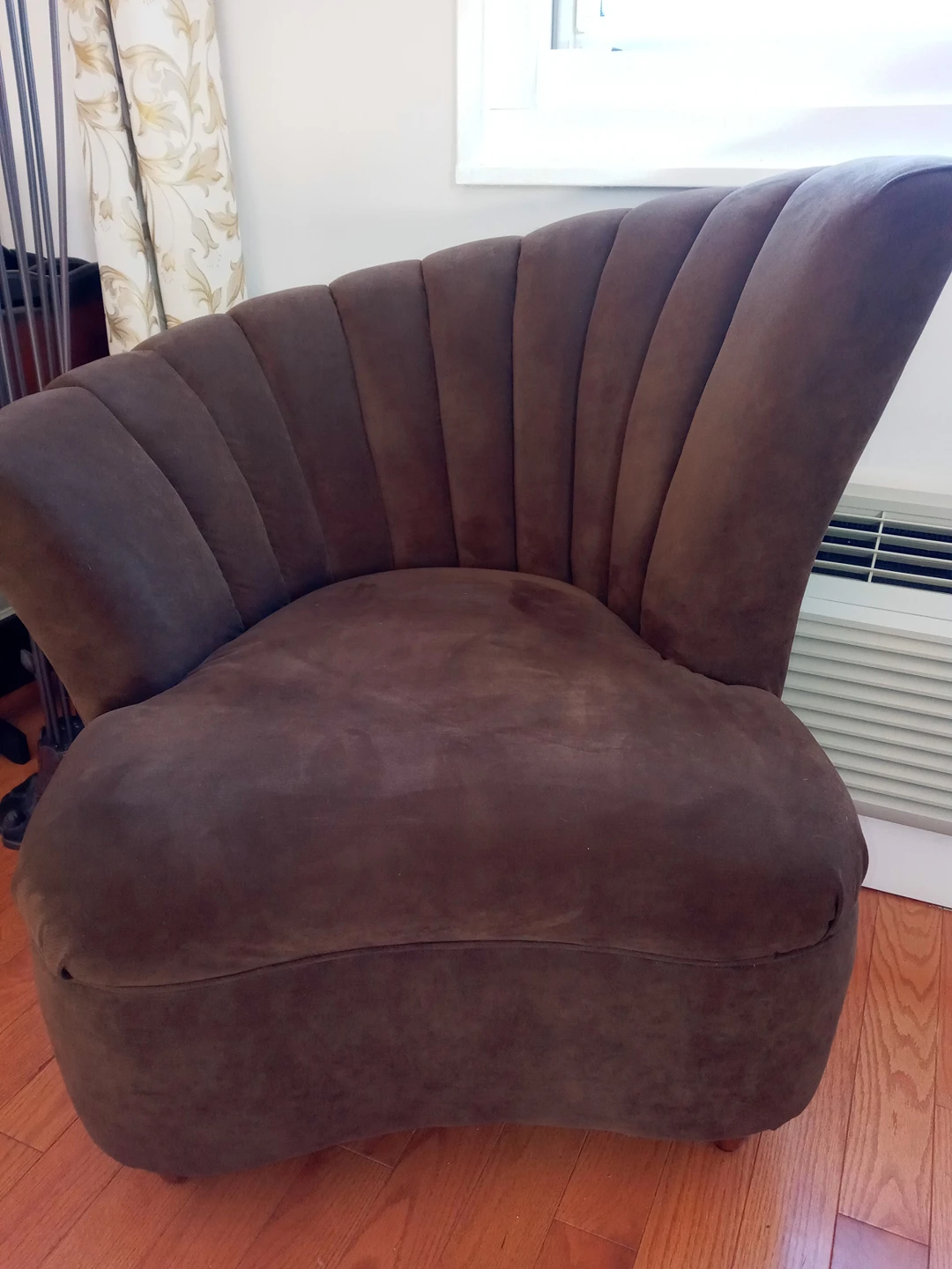 4 chairs