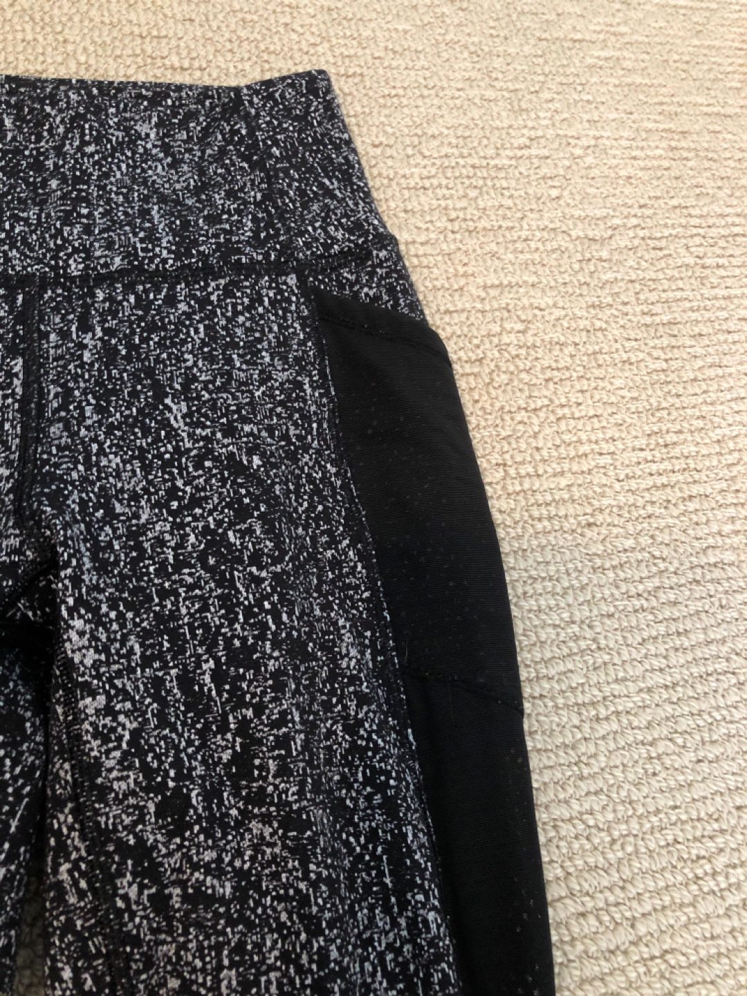 Warm lululemon leggings  - photo 4