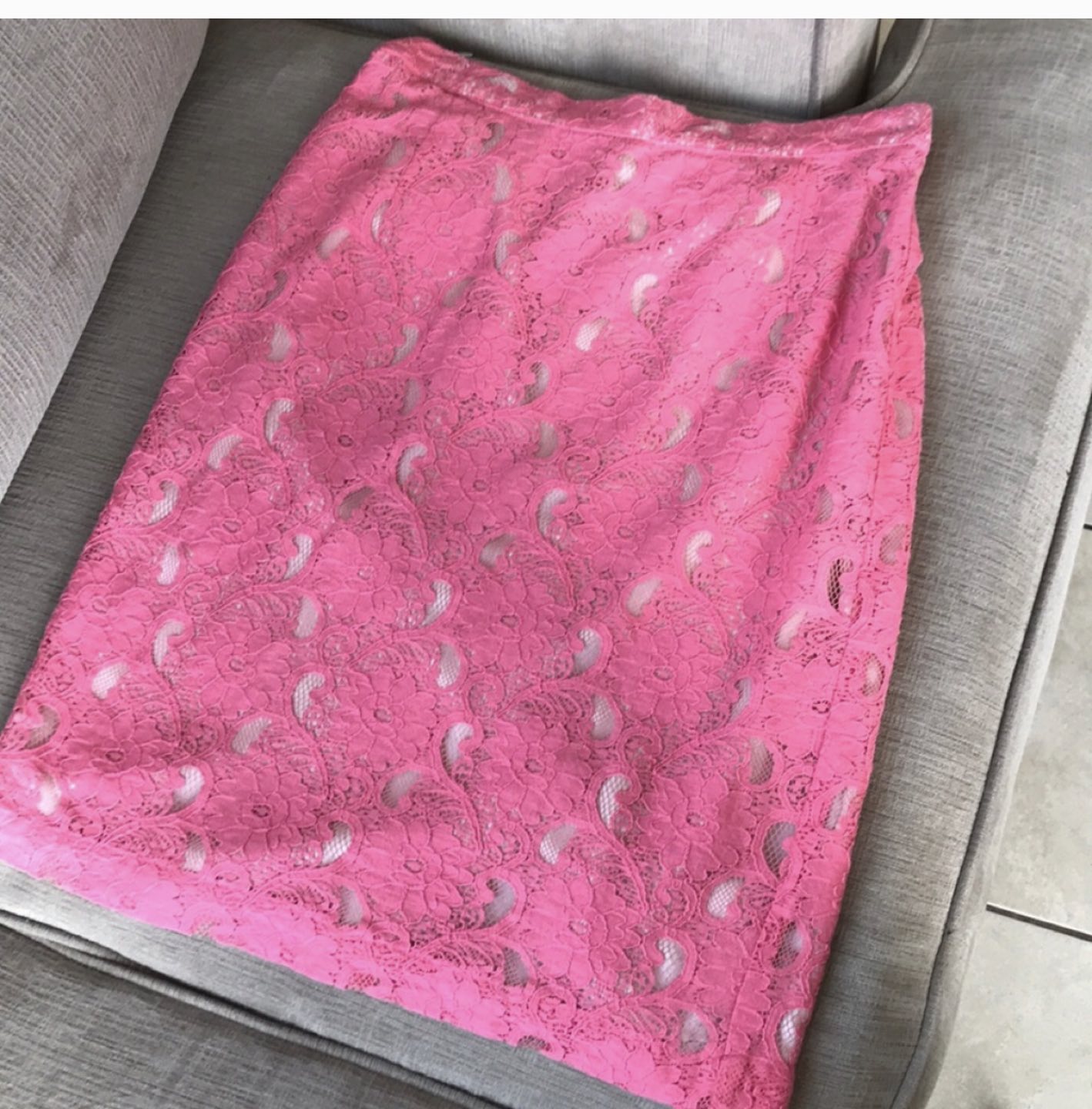 Size 6  H&M  skirt