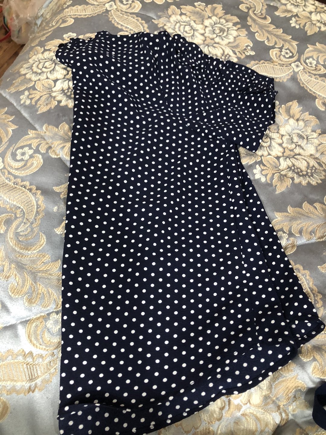 New top fits like medium - photo 2