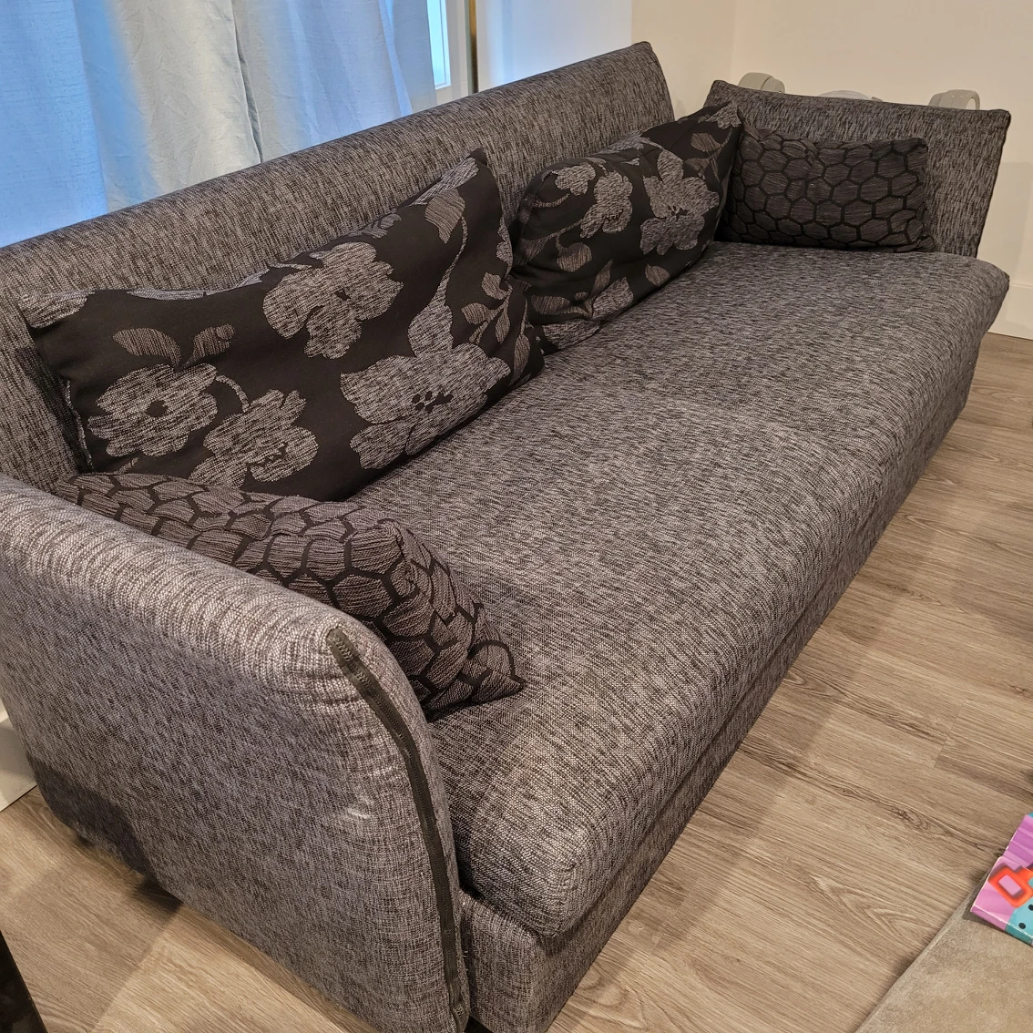 pick up today or tomorrow gray couch - photo 2
