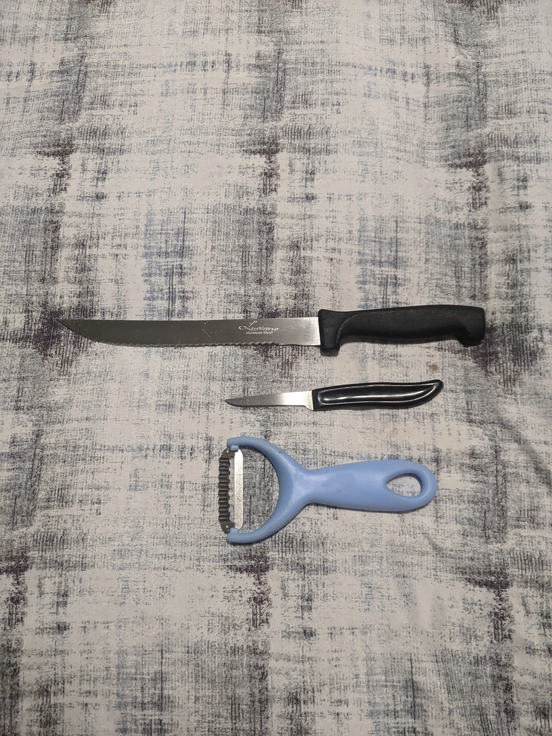 kitchen knives and peeler #IWD