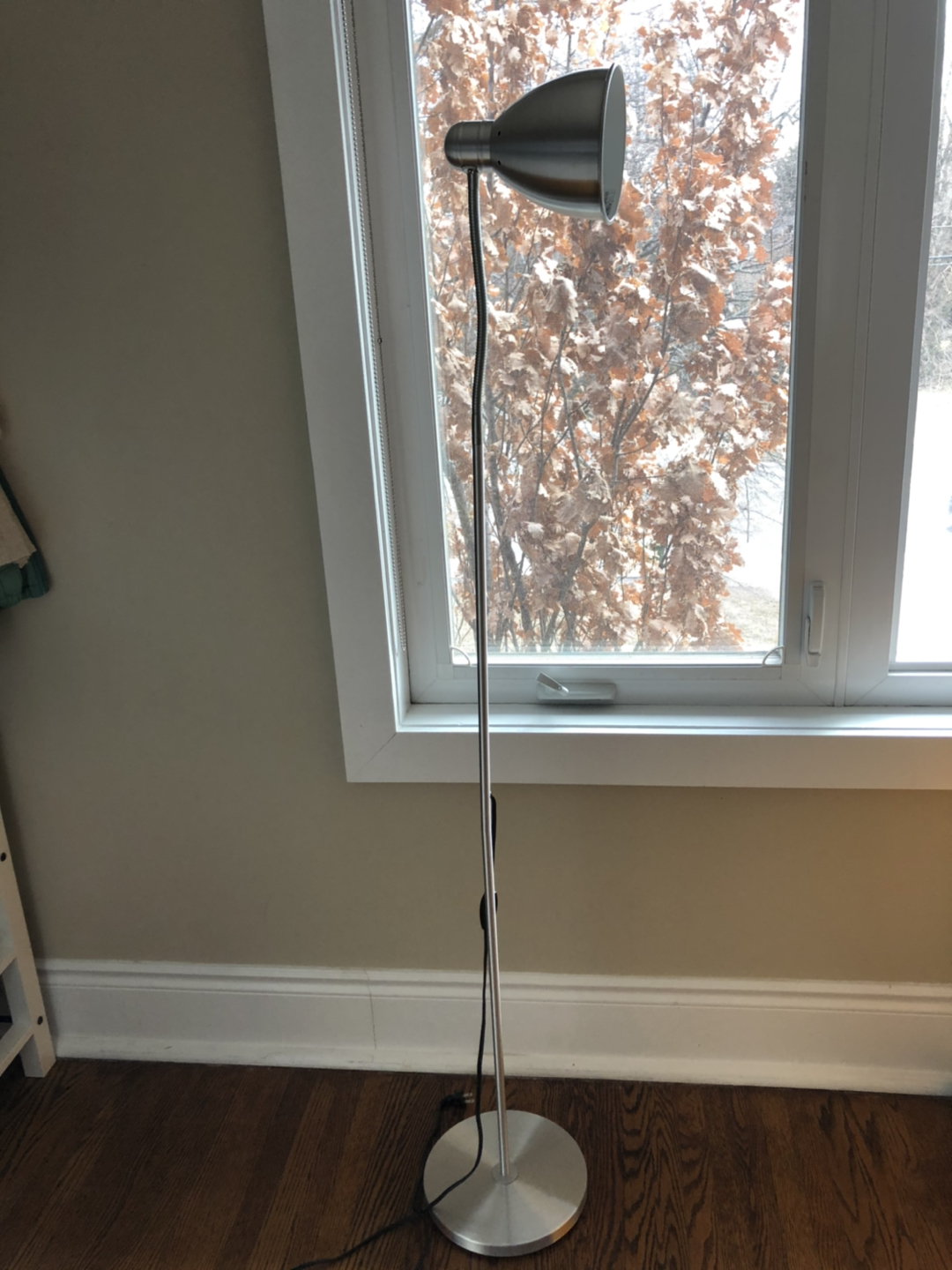 Adjustable Floor Lamp - photo 2