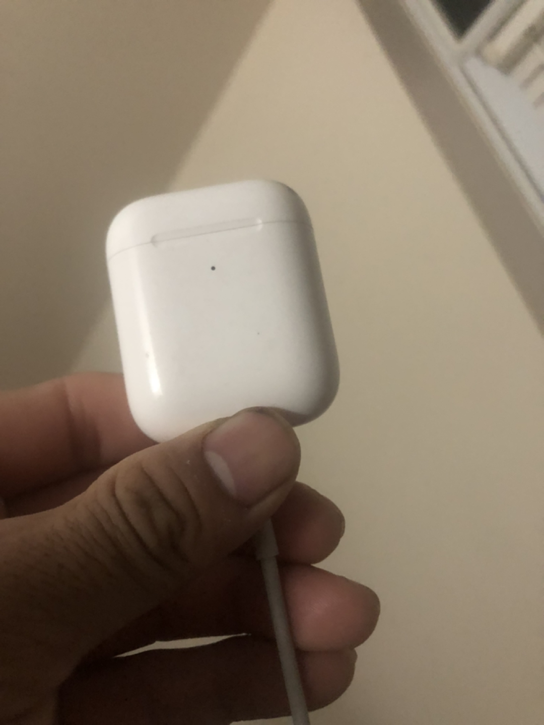 AirPods Apple charger case - photo 2