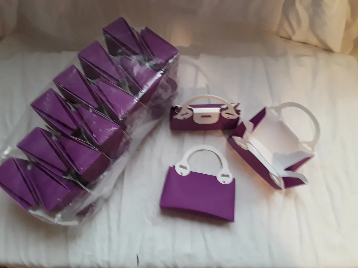 Wedding Cake  Purse  Boxes thumbnail