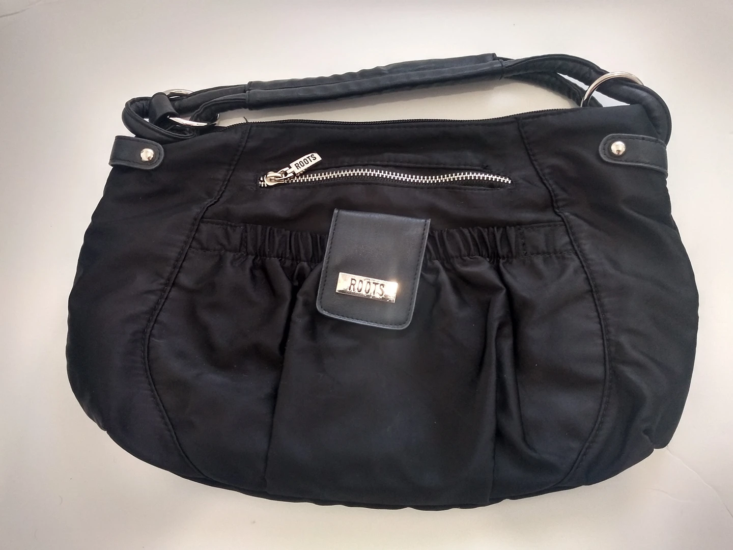 Roots bag thumbnail