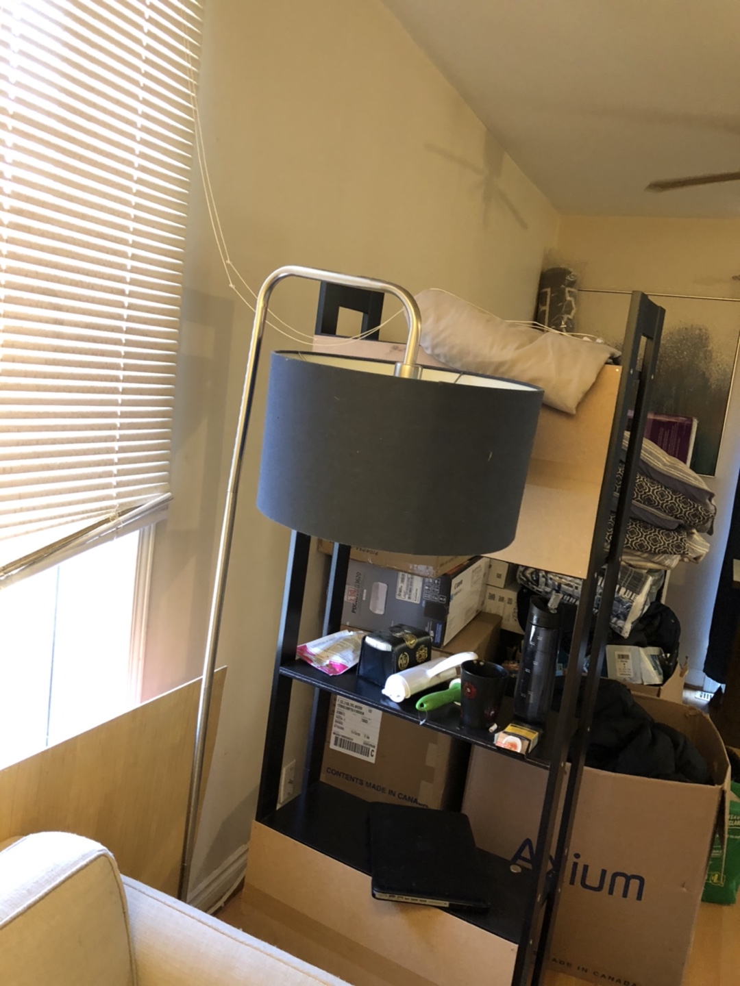 Standing lamp with blue lamp shade 