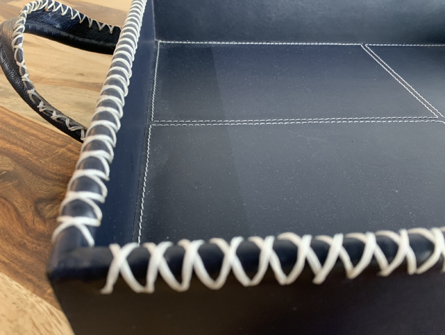  Blue Tray from genuine leather - new. Toronto  - photo 2