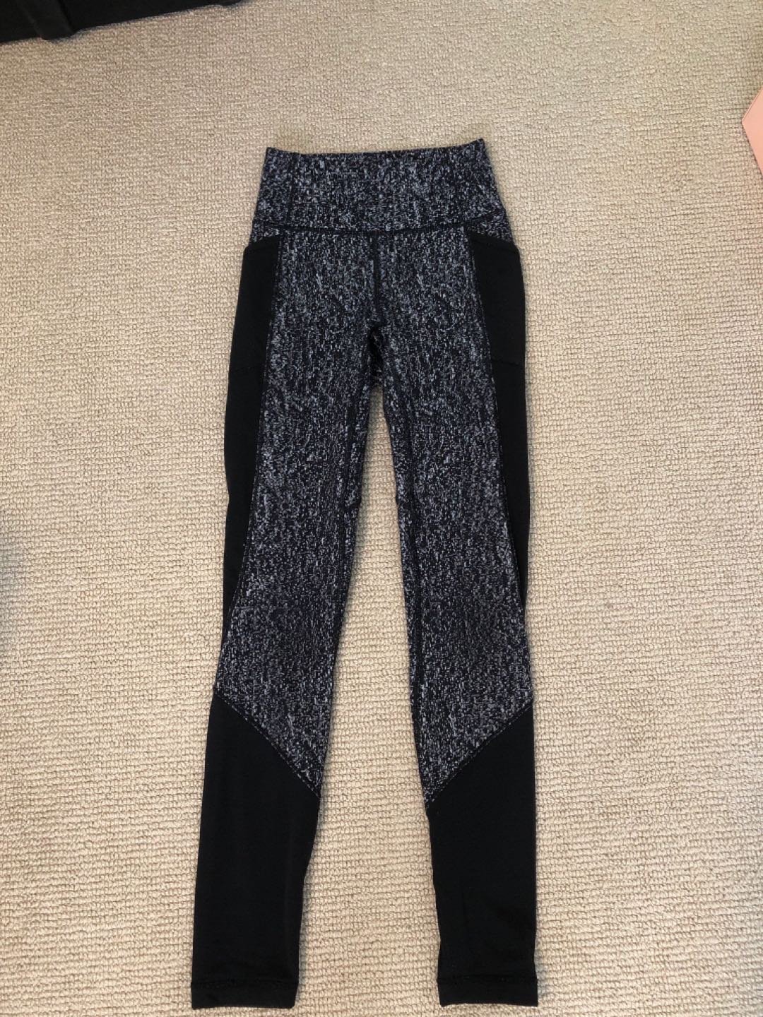 Warm lululemon leggings 